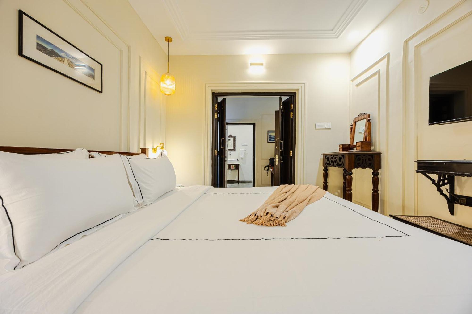Elivaas 4 Bhk Villa Near Beach With Private Pool & Bar - Casa Boa Vida Candolim Zewnętrze zdjęcie