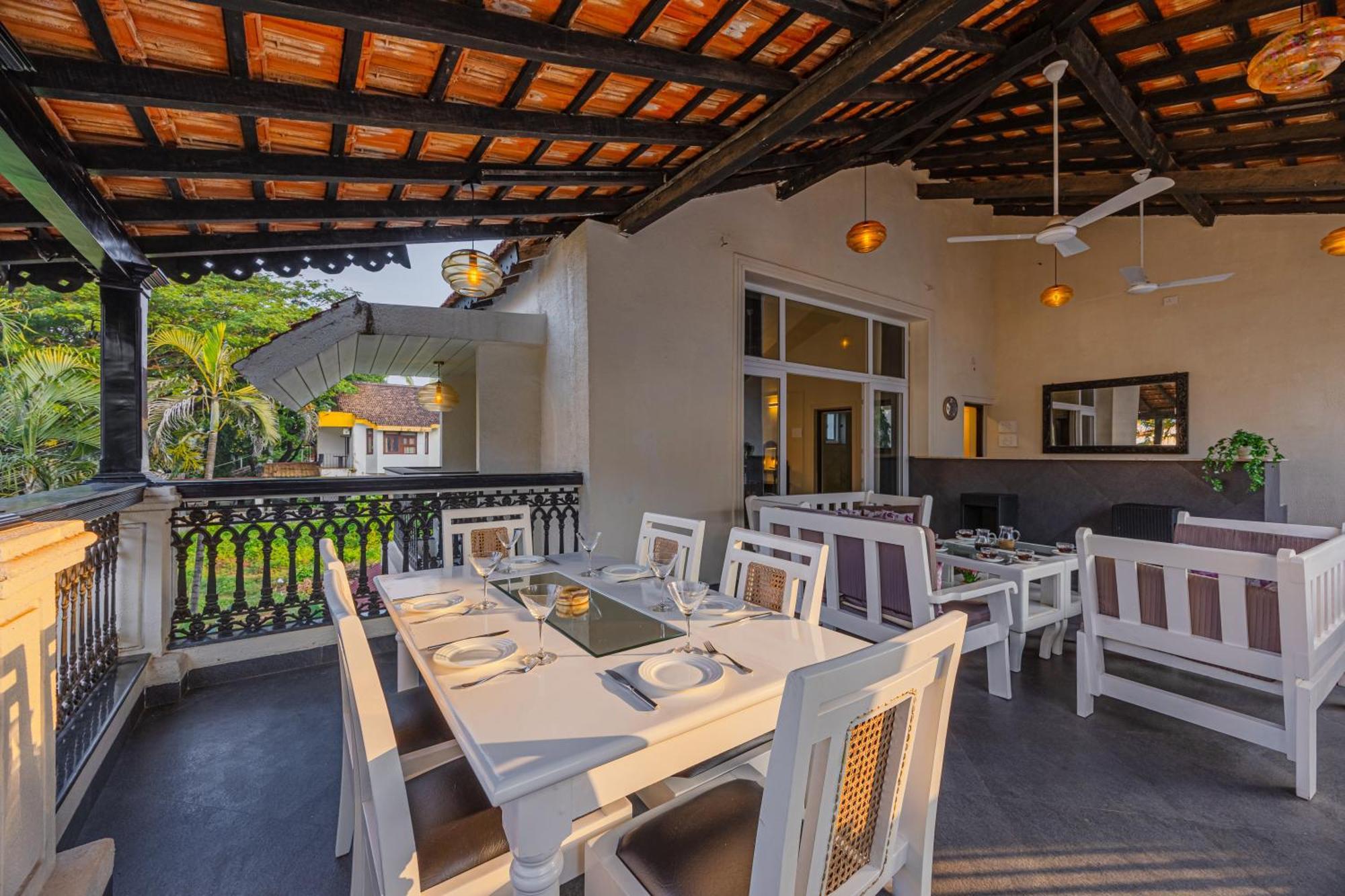 Elivaas 4 Bhk Villa Near Beach With Private Pool & Bar - Casa Boa Vida Candolim Zewnętrze zdjęcie