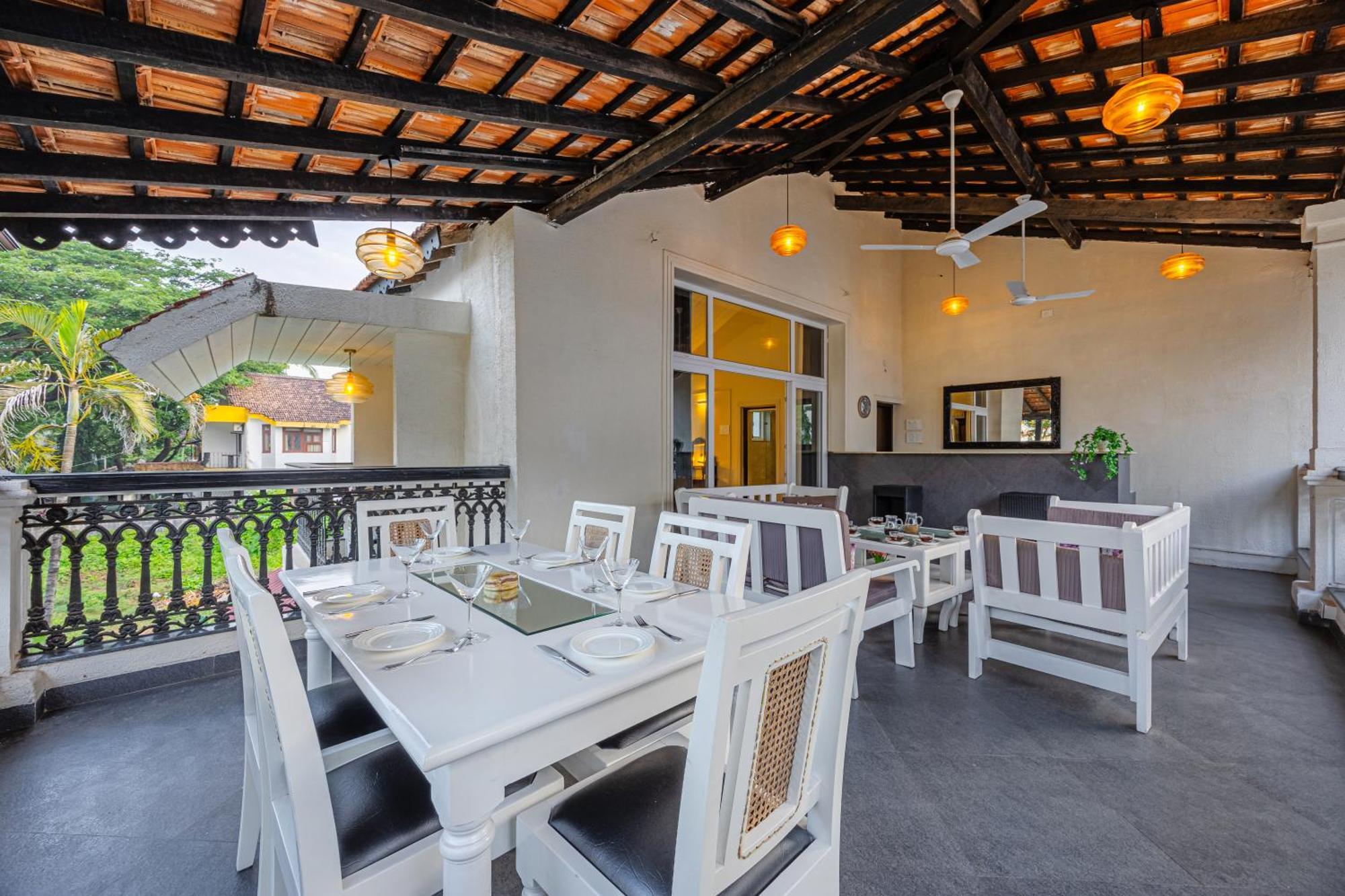 Elivaas 4 Bhk Villa Near Beach With Private Pool & Bar - Casa Boa Vida Candolim Zewnętrze zdjęcie