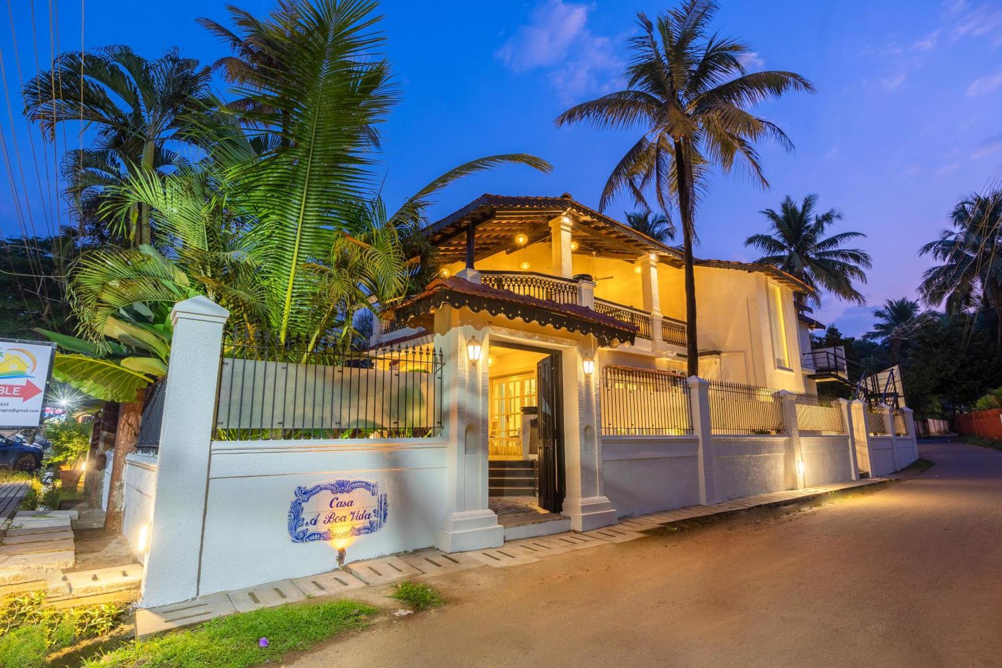 Elivaas 4 Bhk Villa Near Beach With Private Pool & Bar - Casa Boa Vida Candolim Zewnętrze zdjęcie
