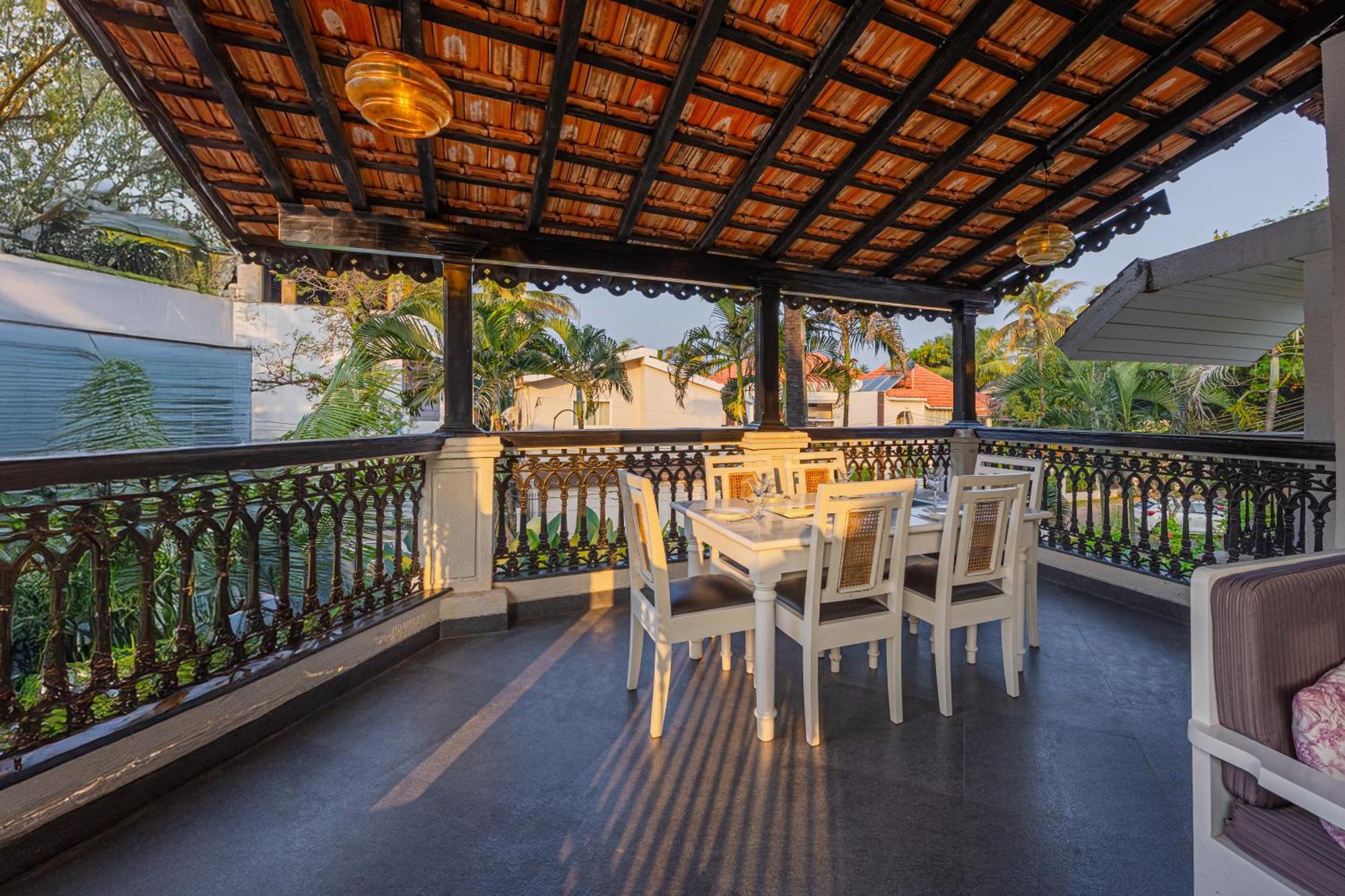 Elivaas 4 Bhk Villa Near Beach With Private Pool & Bar - Casa Boa Vida Candolim Zewnętrze zdjęcie